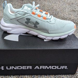 Brand New Women's Under Armour Running Shoes, size 8.5!